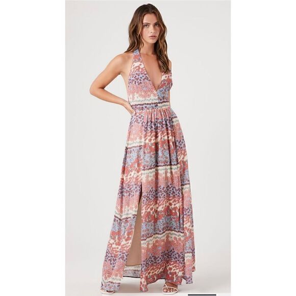 Forever 21 Dresses & Skirts - Forever XXI Floral Plunging Maxi Dress (Sm)